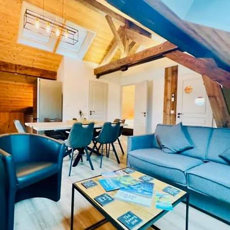 Spacious Facing Διαμέρισμα *