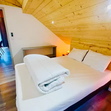 Spacious Facing